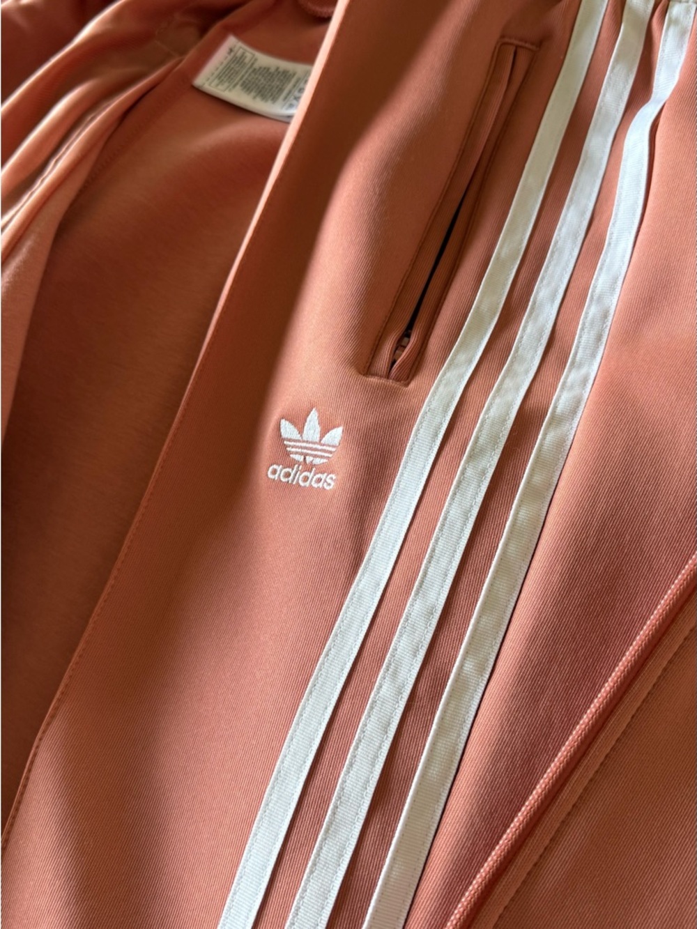 NEW Adidas Originals Slim-Fit SST Track Suit Set - Size Small - Picture 4 of 7